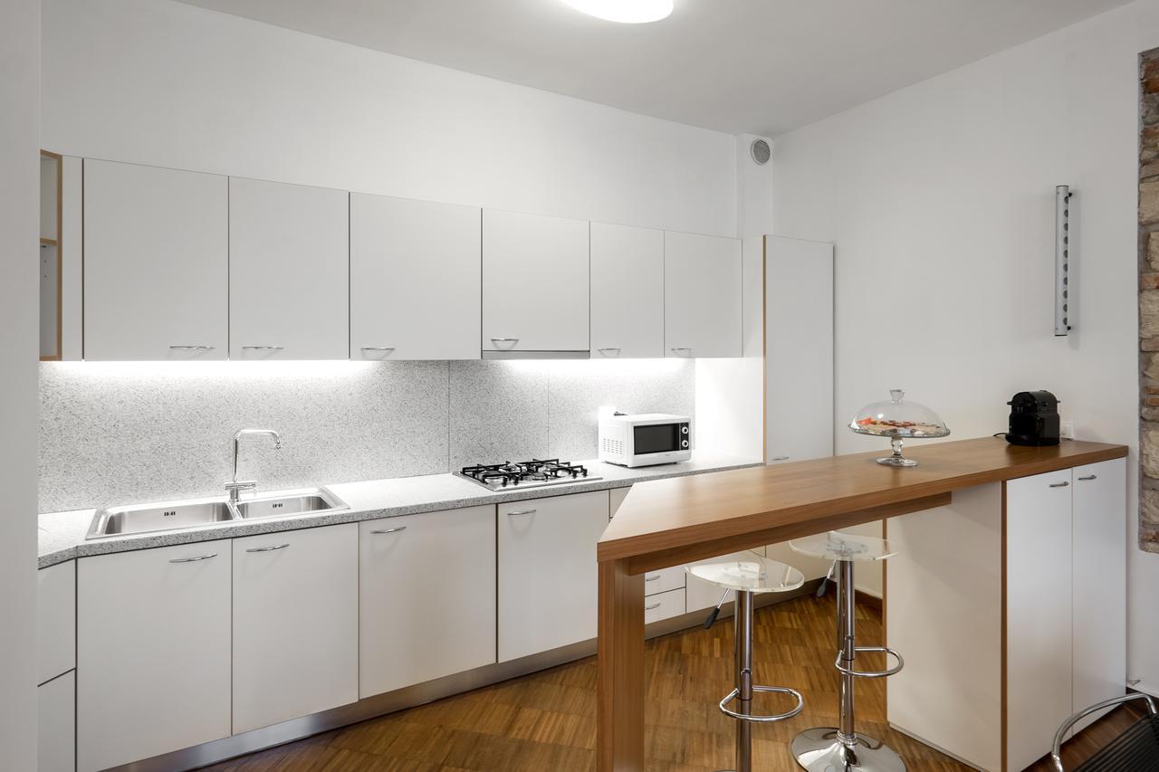 Flats4Rent Casa Sailu Apartment เวโรนา ภายนอก รูปภาพ